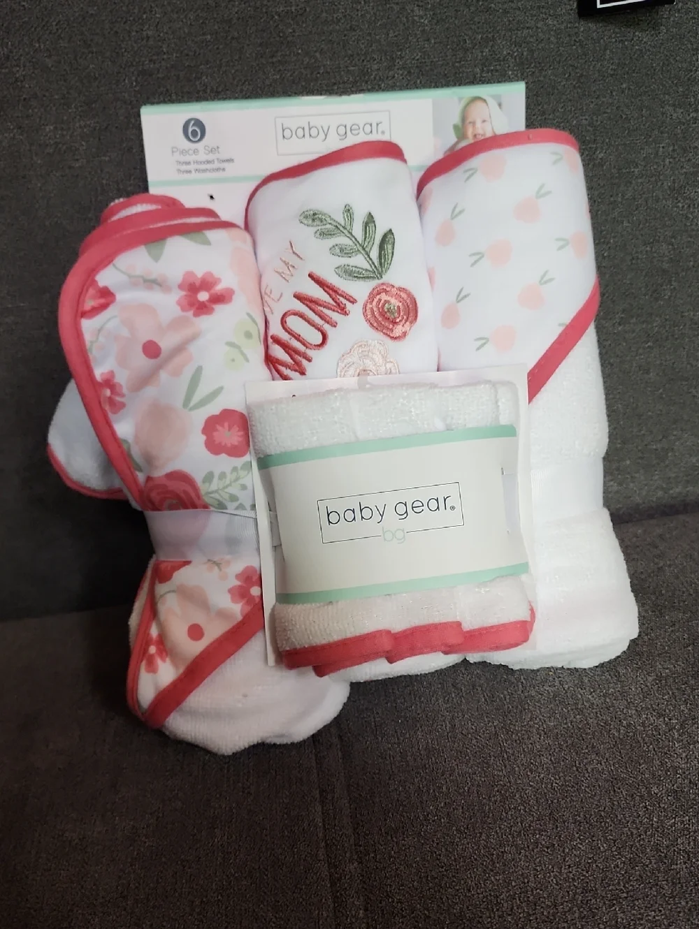 Baby Gear 6 Piece Set Hooded Towels And Washcloths
